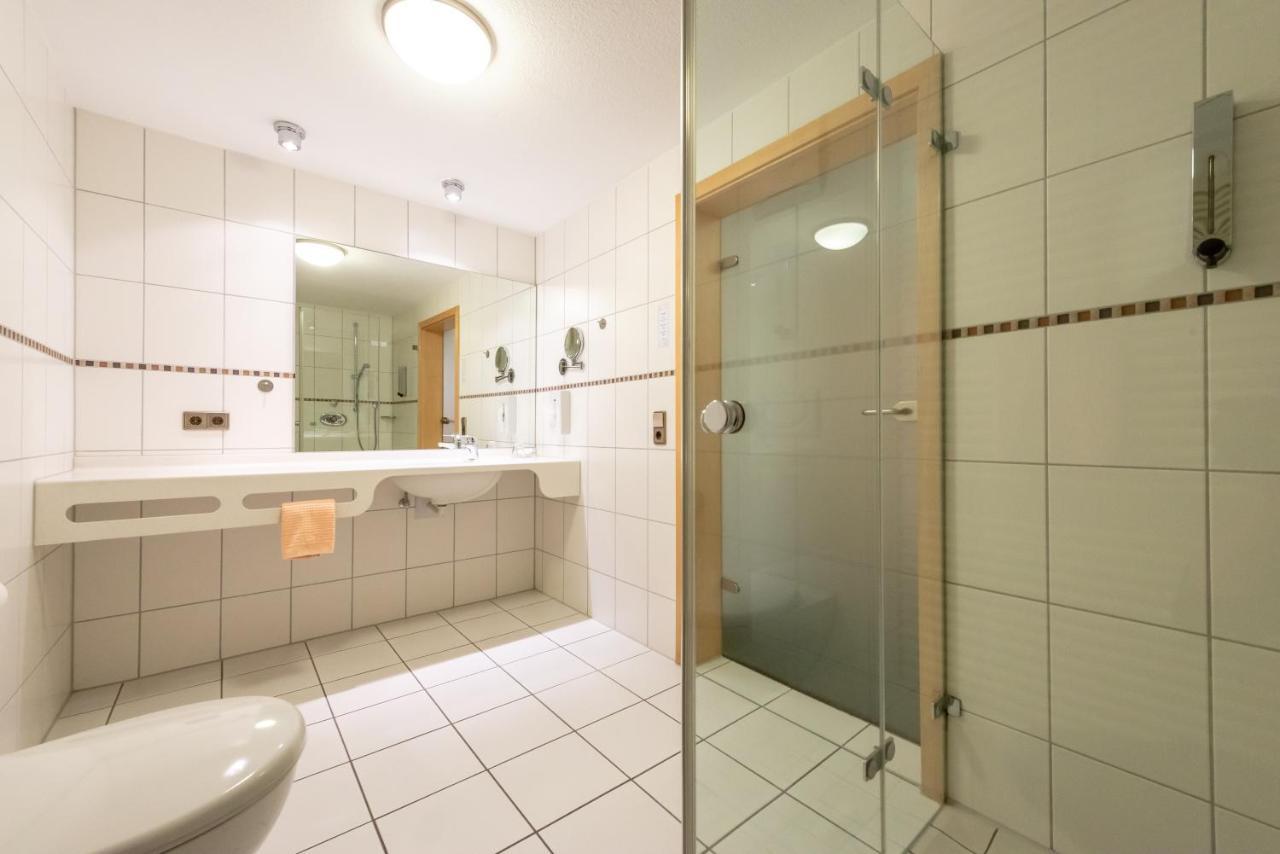 Gasthaus Hotel Zum Mohren Niederstotzingen Bagian luar foto