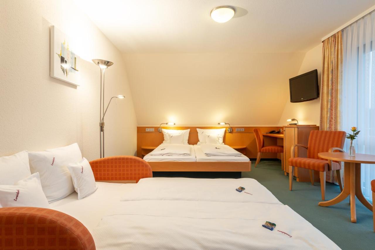 Gasthaus Hotel Zum Mohren Niederstotzingen Bagian luar foto